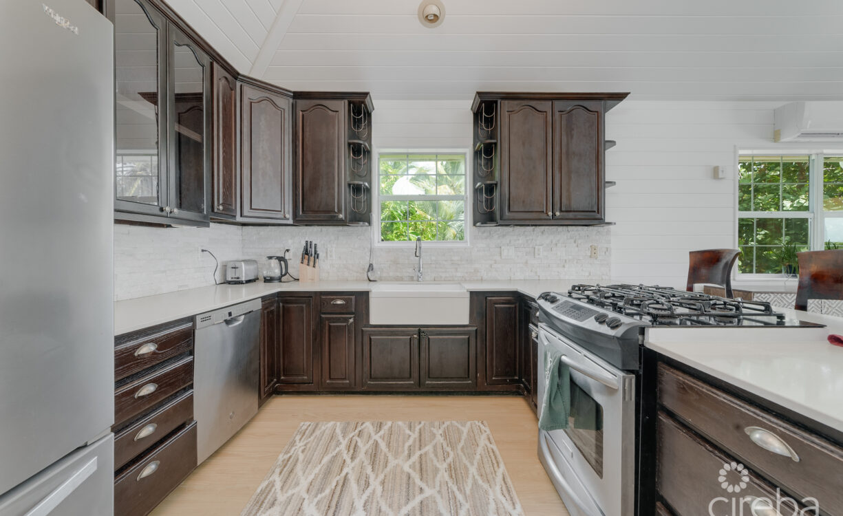 REDUCED! #1 CANAL HOME UNCLE BOB LANE