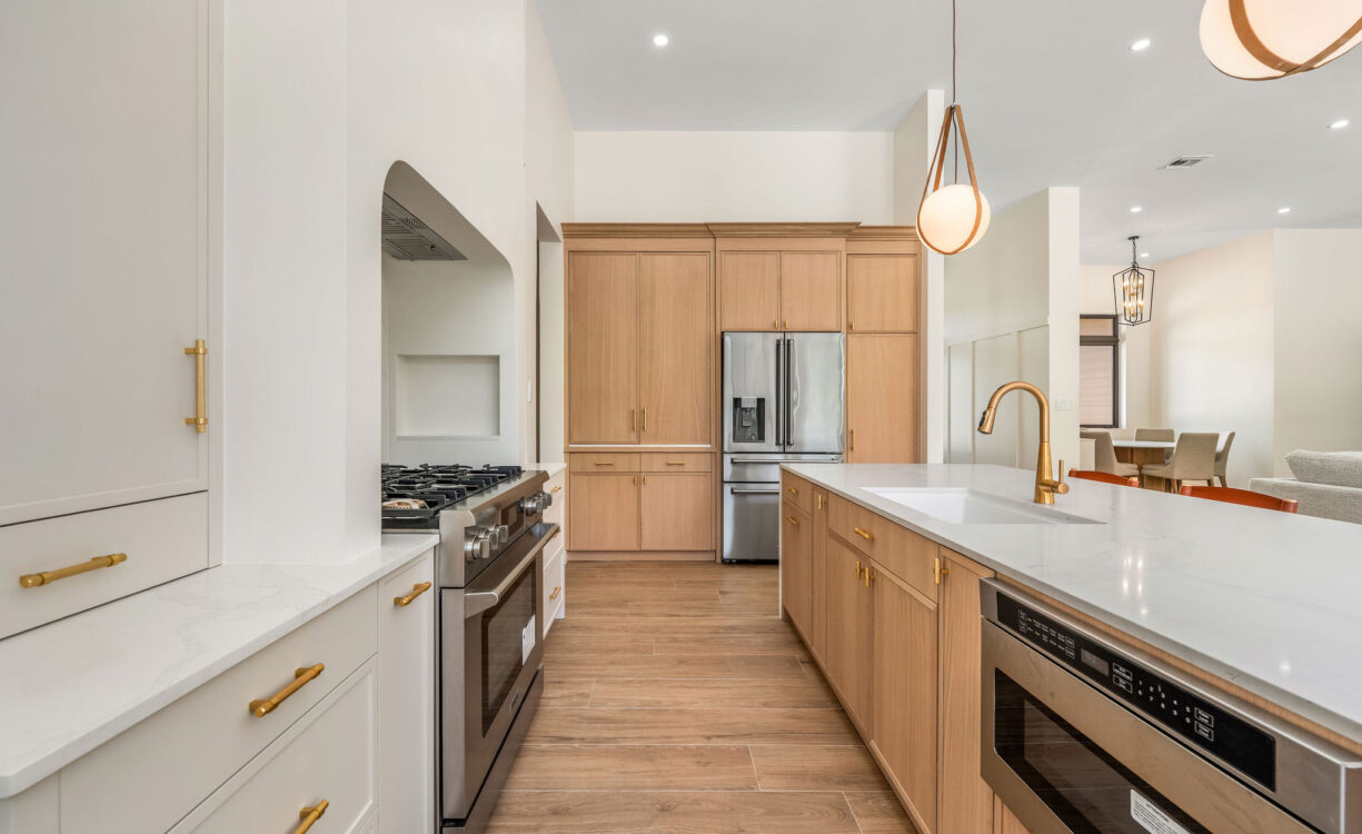 BEL AIR DR, SOUTH SOUND - CUSTOM NEW BUILD