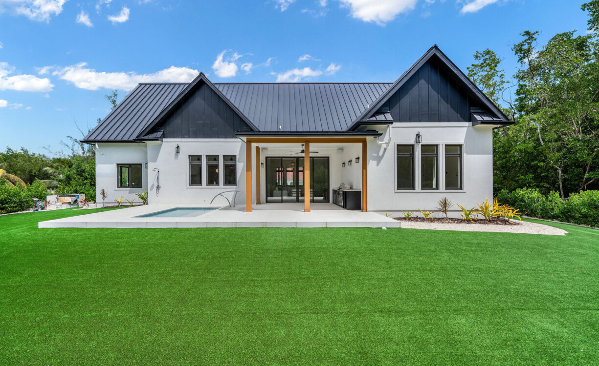 BEL AIR DR, SOUTH SOUND - CUSTOM NEW BUILD