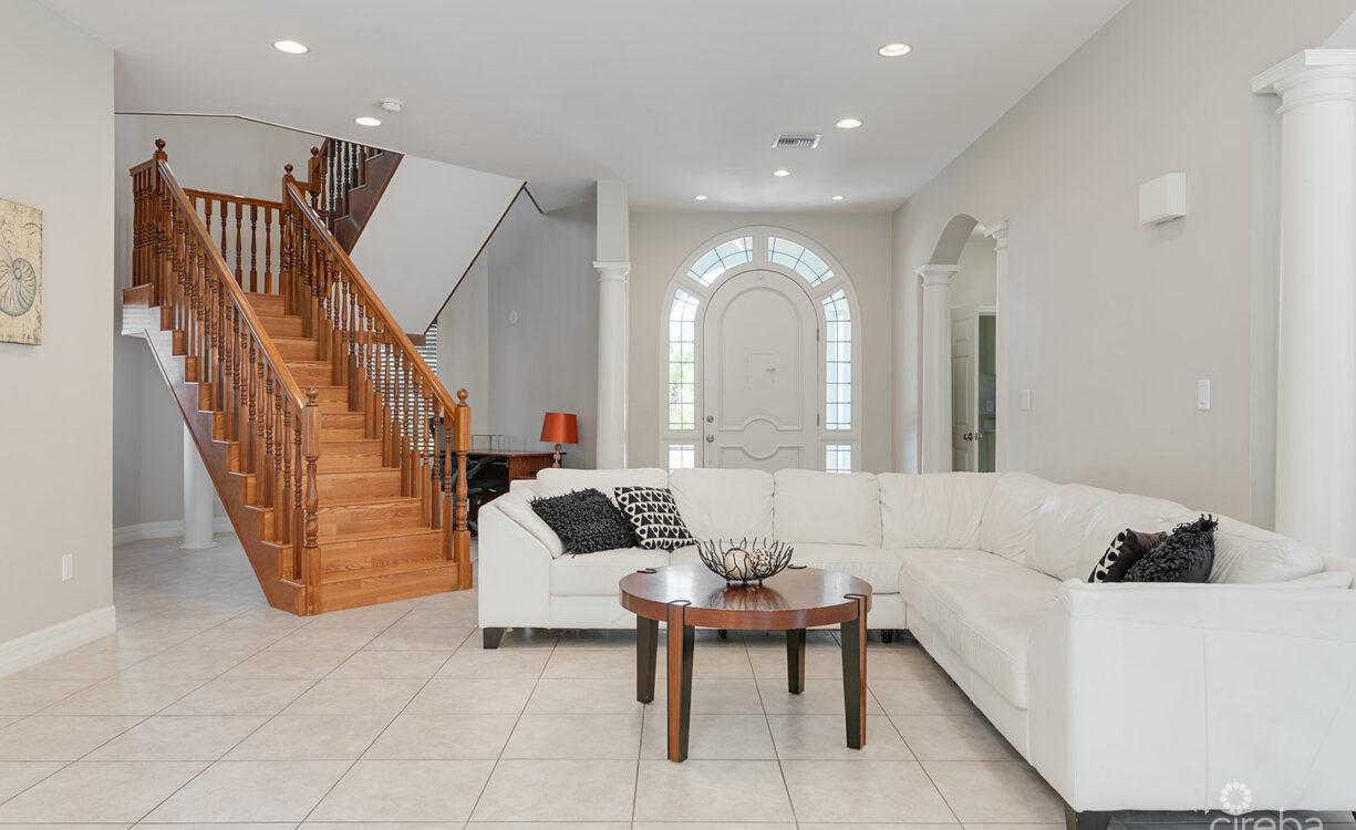 SOUTH SOUND 4 BED SINGLE FAMILY HOME W/ POOL IN GATED COMMUNITY