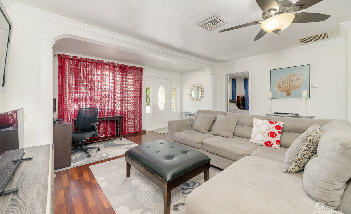 SAVANNAH 3 BED HOME WITH 1 BED RENTAL INCOME