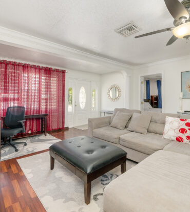 SAVANNAH 3 BED HOME WITH 1 BED RENTAL INCOME