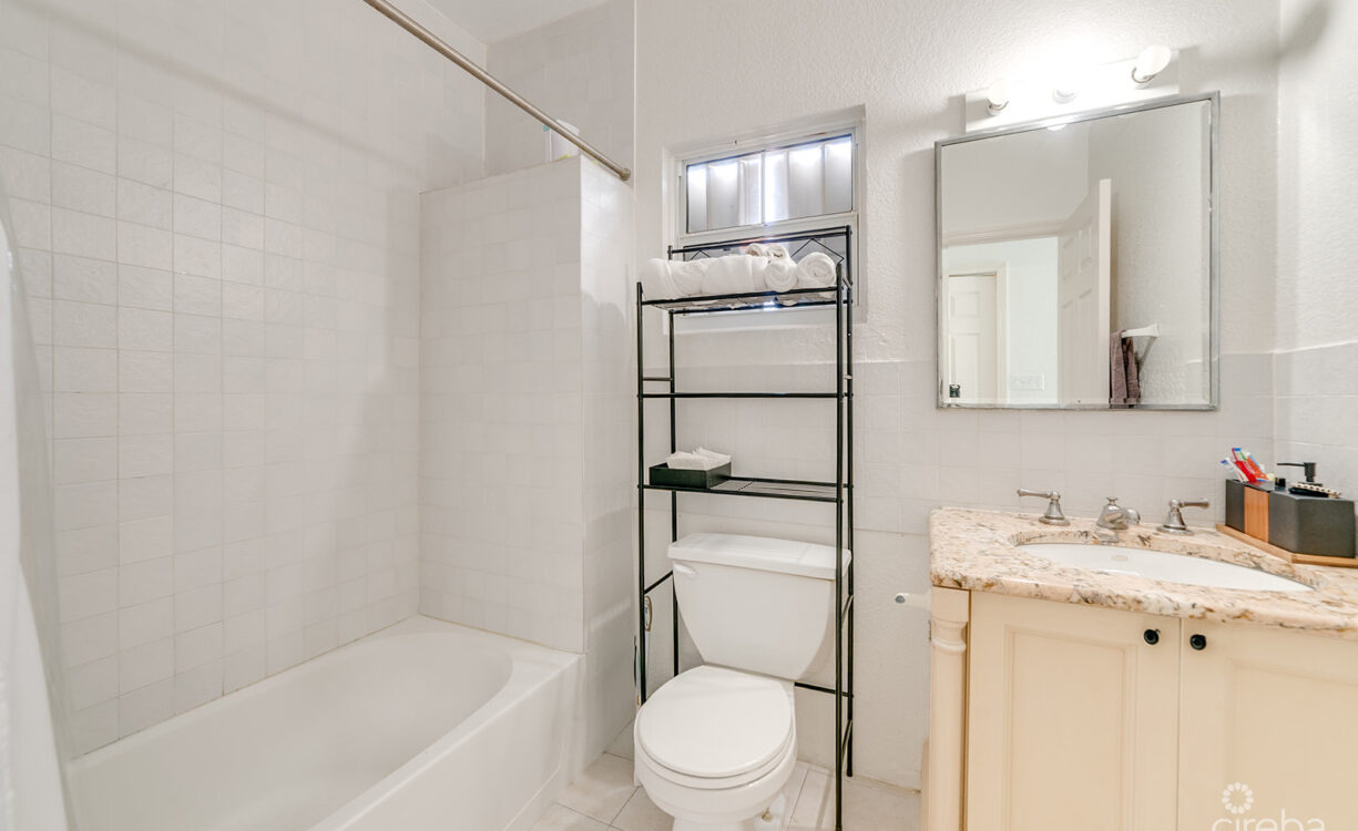 SAVANNAH 3 BED HOME WITH 1 BED RENTAL INCOME