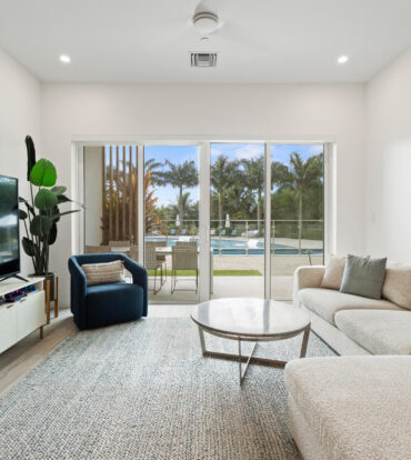 AURA #107, - GROUND FLOOR 3 BED POOLFRONT RESIDENCE