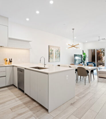 AURA #107, - GROUND FLOOR 3 BED POOLFRONT RESIDENCE