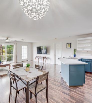 SUNRISE POOL VIEW END UNIT GROUND FLOOR