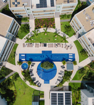 ONE CANAL POINT 535 WITH DOCK