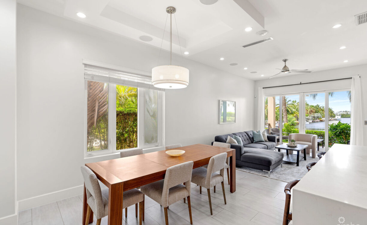 CYPRESS POINTE NORTH 101 - CANAL FRONT CONDOMINIUM