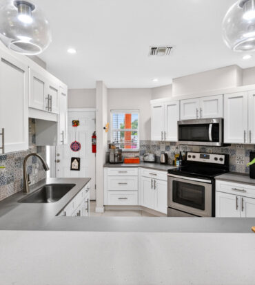 CAYMAN CROSSING  MODERN TWO BEDROOM