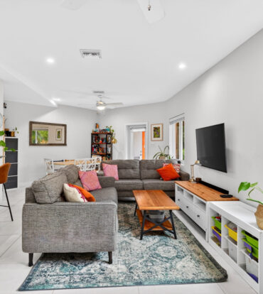 CAYMAN CROSSING  MODERN TWO BEDROOM