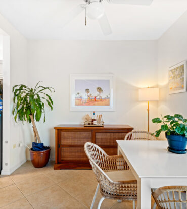 CAYMAN CROSSING 33, BEAUTIFULLY RENOVATED TOWNHOME