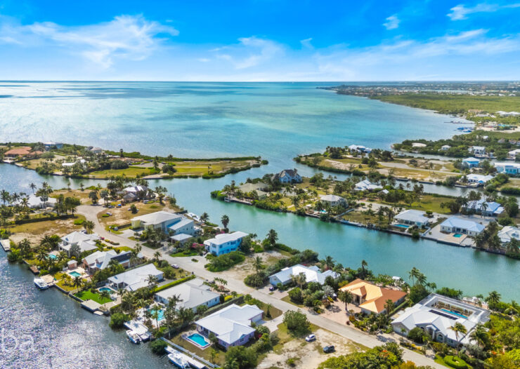 THE SHORES CANAL FRONT LOT