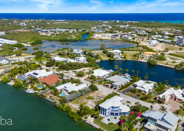 THE SHORES CANAL FRONT LOT