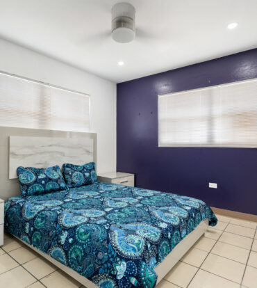 2-BEDROOM BRAMBLEWOOD APARTMENT - WEST BAY