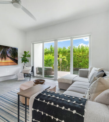 7 MILE CORRIDOR TOWNHOME - ELEVEN PARC #1