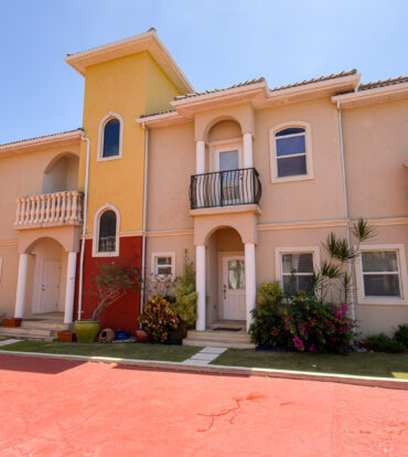 VILLA D'THERESA 2 BEDROOM TOWNHOUSE