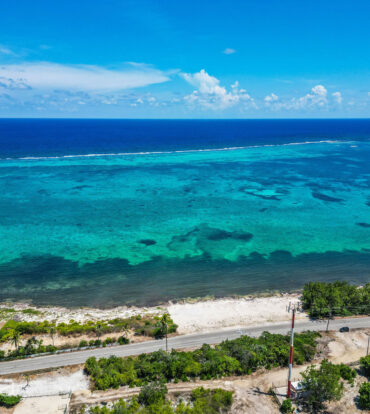 PRIME OCEANFRONT LAND - HOUSE LOT #2