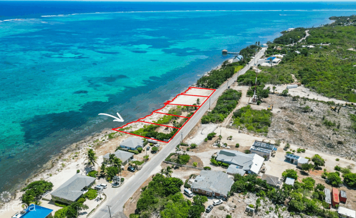 PRIME OCEANFRONT LAND - HOUSE LOT #1