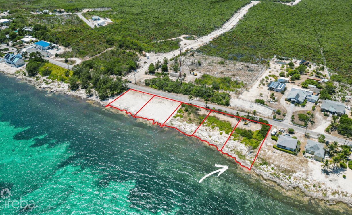 PRIME OCEANFRONT LAND - HOUSE LOT #1