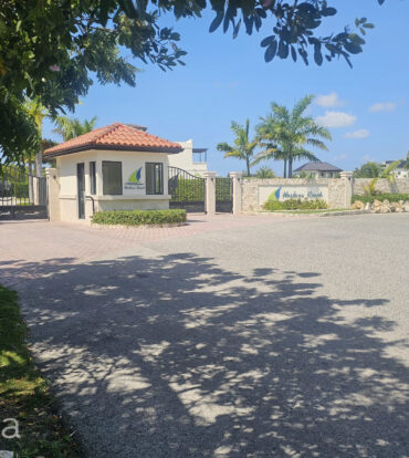HARBOUR REACH