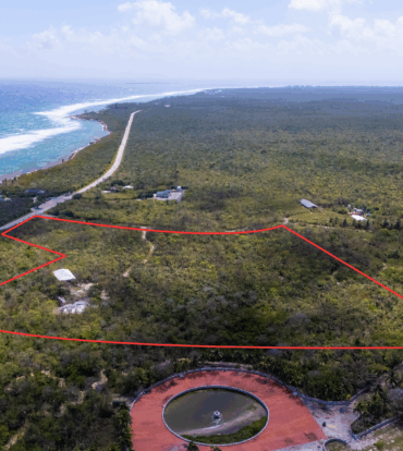 ELEVATED 11.43-ACRE PARCEL IN EAST END
