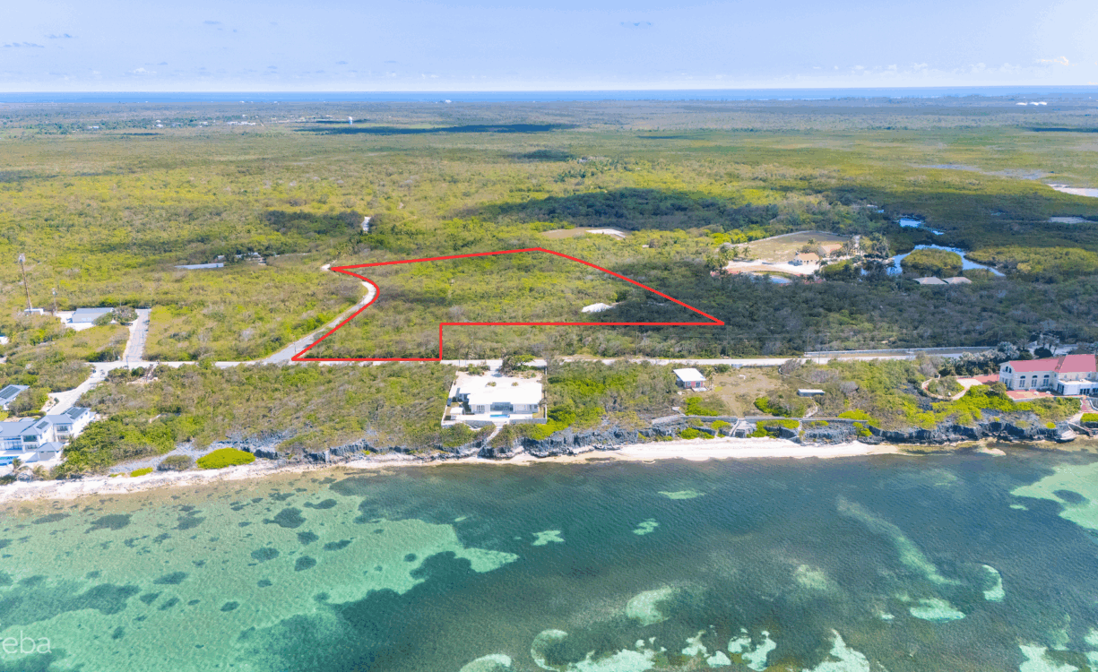 ELEVATED 11.43-ACRE PARCEL IN EAST END