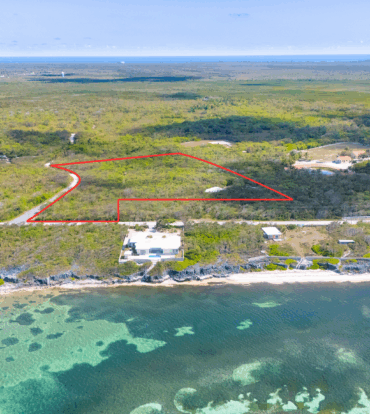 ELEVATED 11.43-ACRE PARCEL IN EAST END