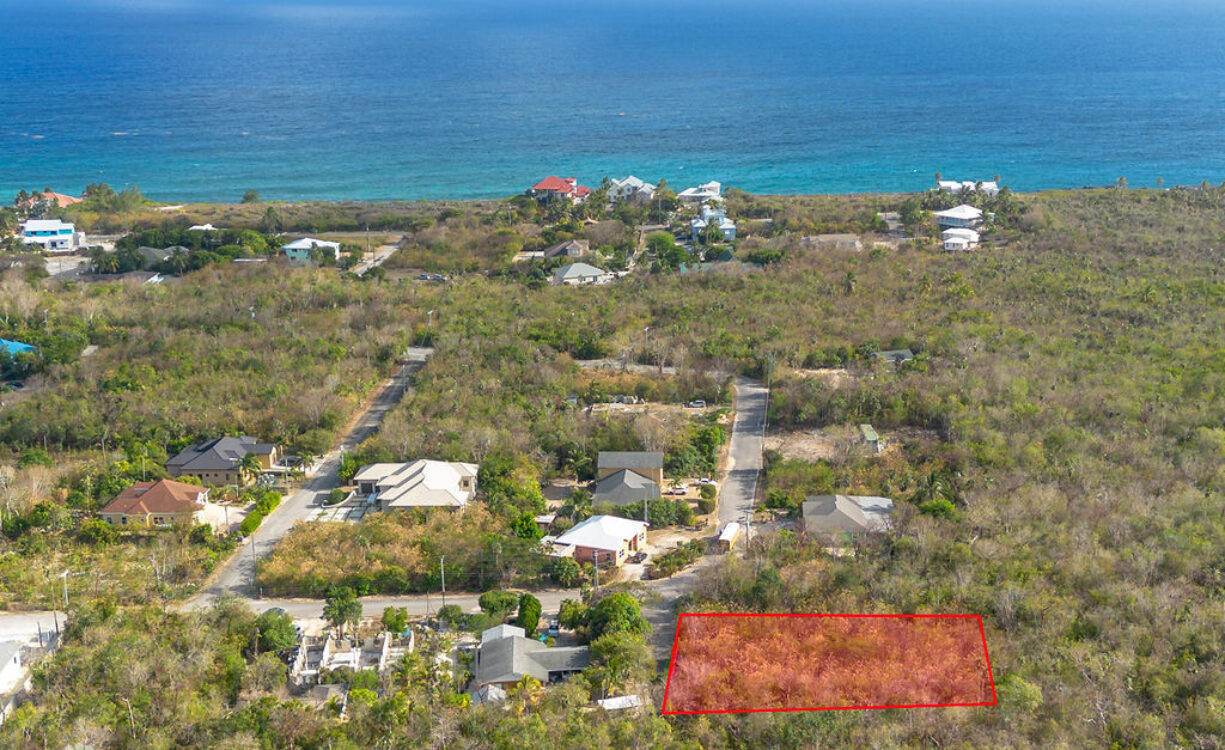 BEACH BAY LOT - 0.34 ACRE