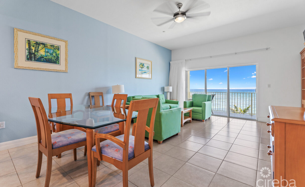 CASTAWAY COVE - 2 BED BEACHFRONT CONDO