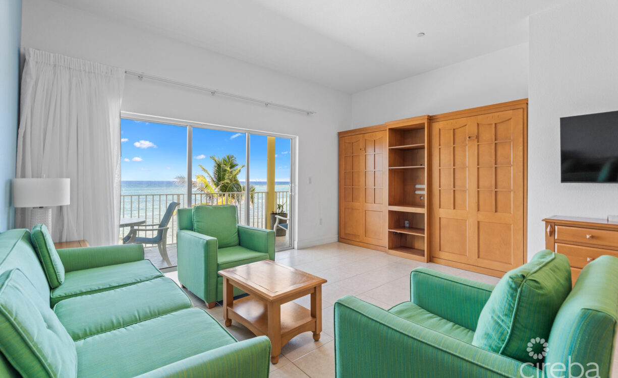 CASTAWAY COVE - 2 BED BEACHFRONT CONDO