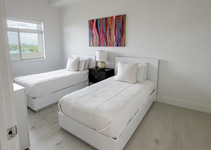 SOUTH BAY BEACH CLUB UNIT 27