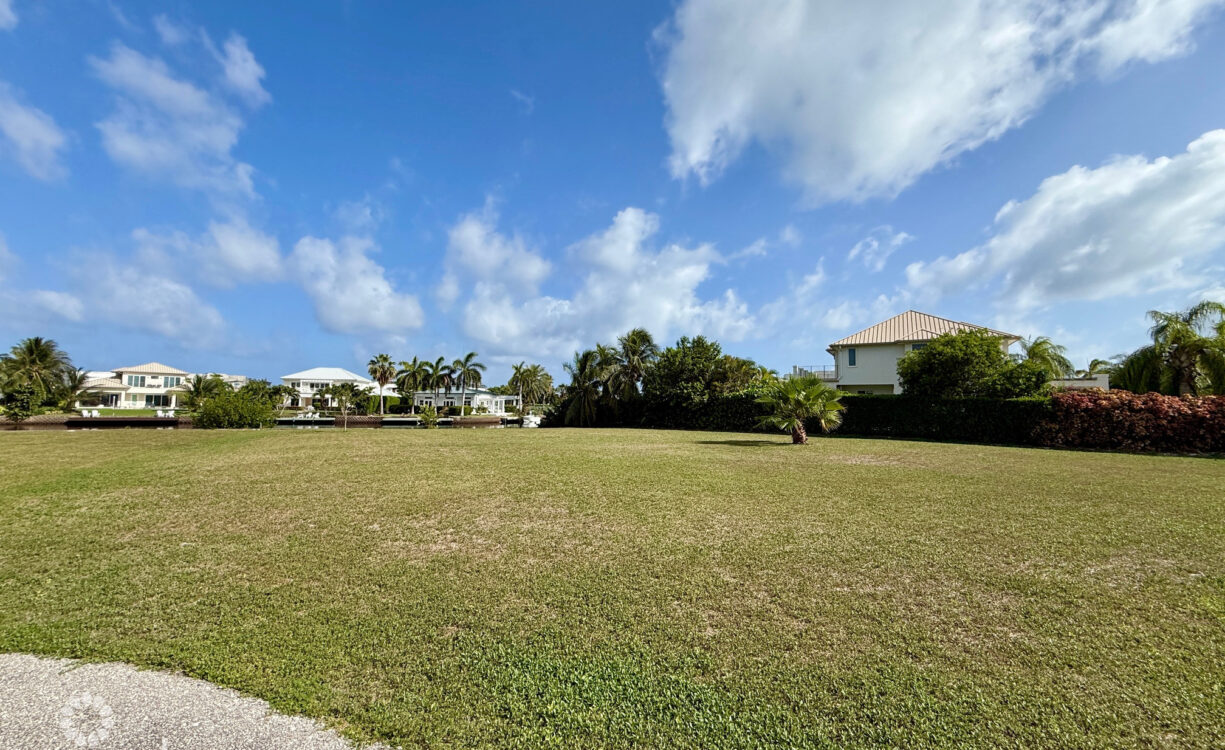 GRAND ISLE, GRAND HARBOUR LAND