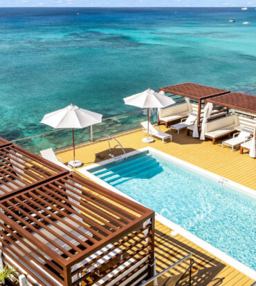THE SANDS, LUXURY OCEAN VIEW CONDO, ROOF TOP TERRACE, SMB