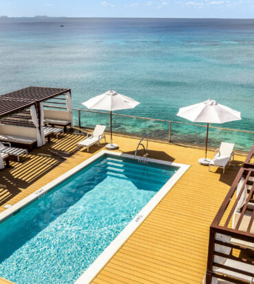 THE SANDS, LUXURY OCEAN VIEW CONDO, ROOF TOP TERRACE, SMB