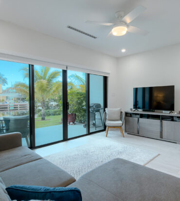 THE LAGOONS 2 BED WATERFRONT TOWNHOUSE