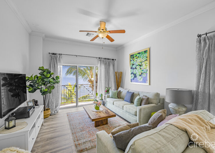 HARBOUR POINT OCEANFRONT 3 BED PLUS OFFICE