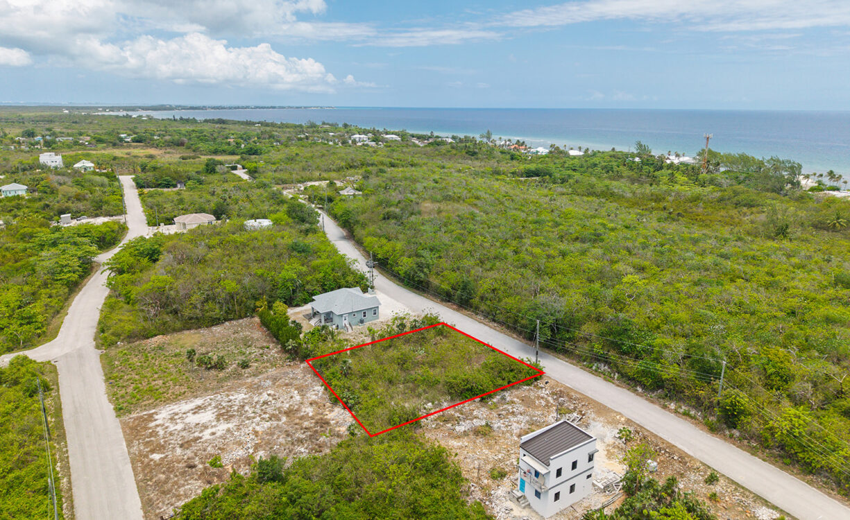 0.2371 ACRE - NORTH SIDE LOT