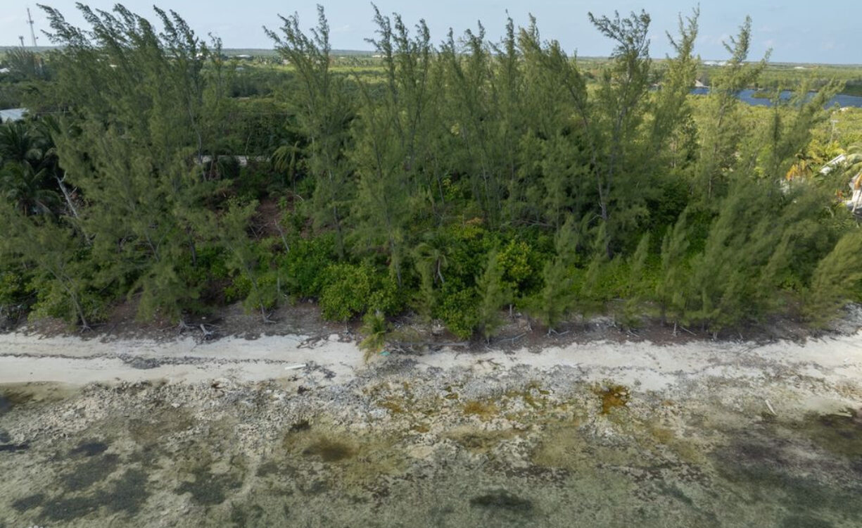 FRANK SOUND BEACH FRONT DEVELOPMENT LAND