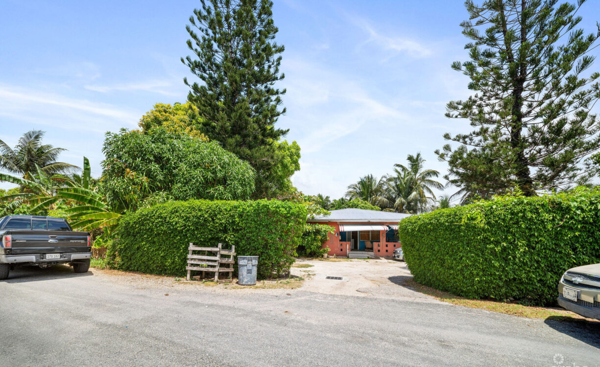 INVESTMENT PROPERTY- CENTRAL GEORGE TOWN