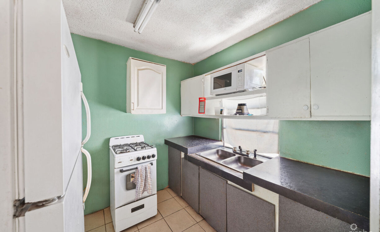 INVESTMENT PROPERTY- CENTRAL GEORGE TOWN