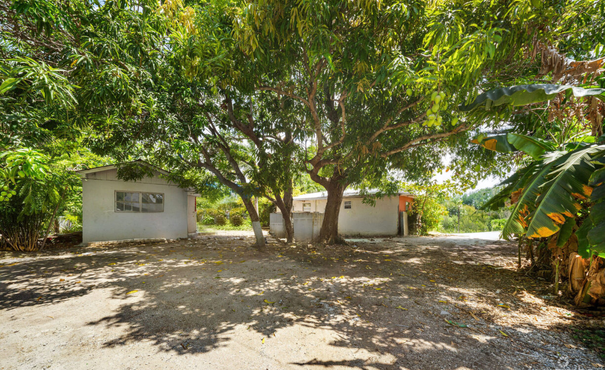 INVESTMENT PROPERTY- CENTRAL GEORGE TOWN