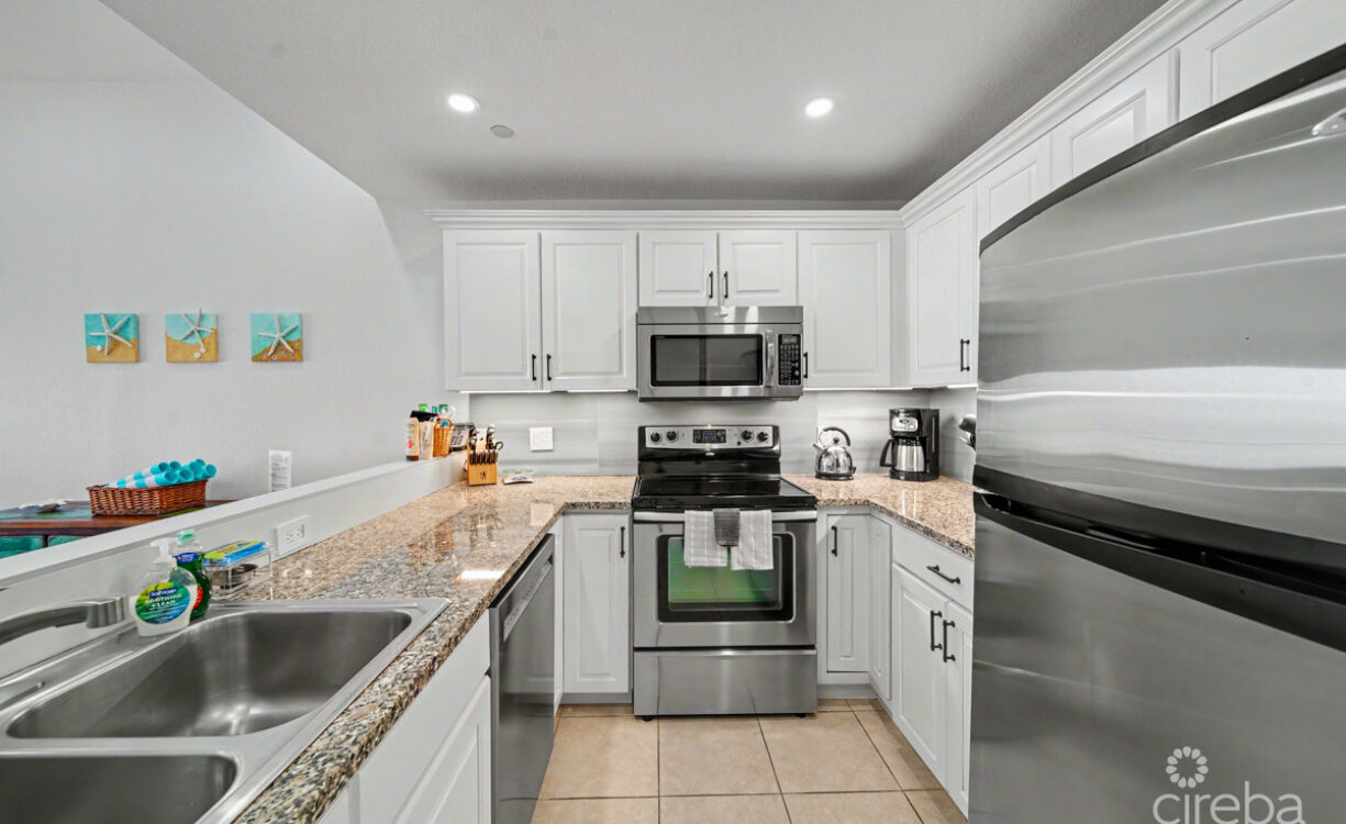 CASTAWAY COVE UNIT 328 A/B
