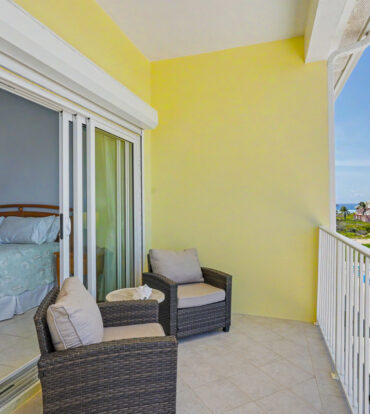 CASTAWAY COVE UNIT 328 A/B