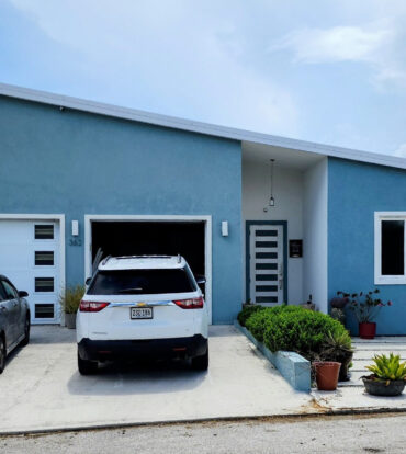 BEACH BAY HOME