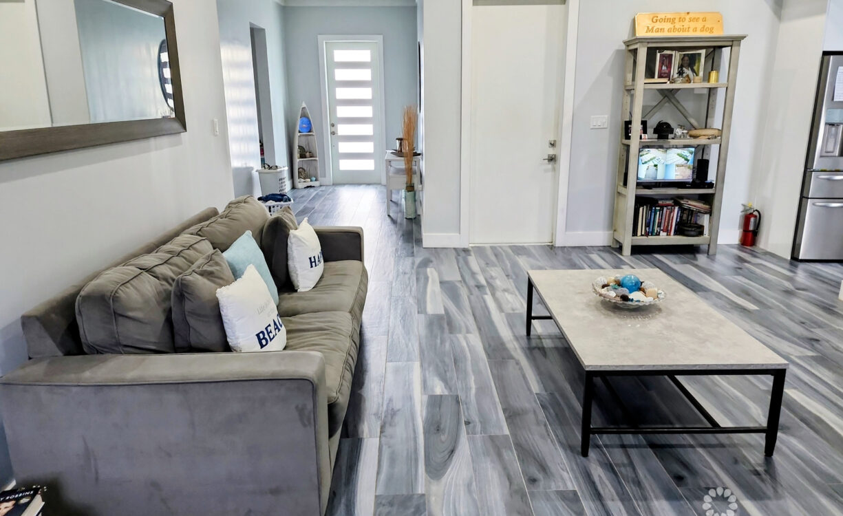 BEACH BAY HOME