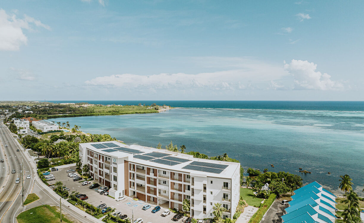 AURA #305 OCEANFRONT