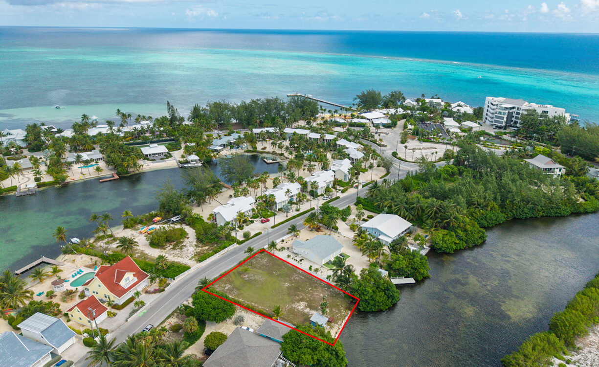 .3147 CANAL FRONT IN RUM POINT