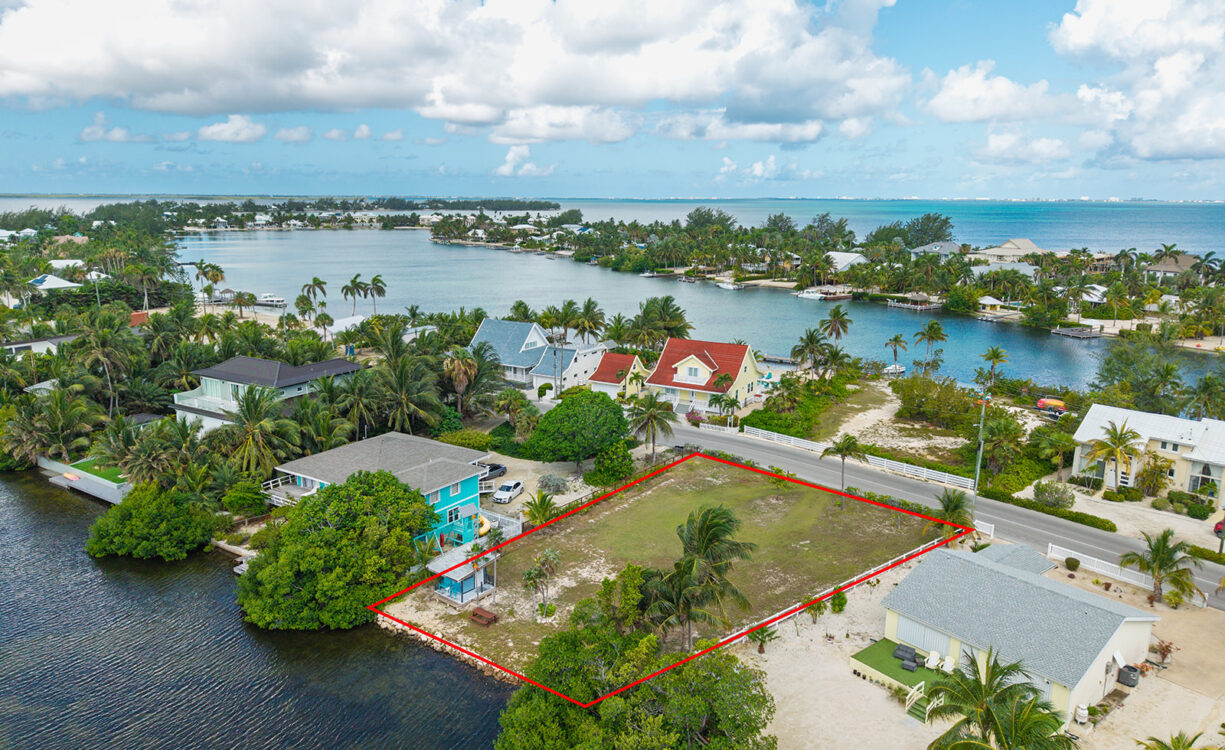 .3147 CANAL FRONT IN RUM POINT