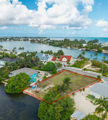 .3147 CANAL FRONT IN RUM POINT
