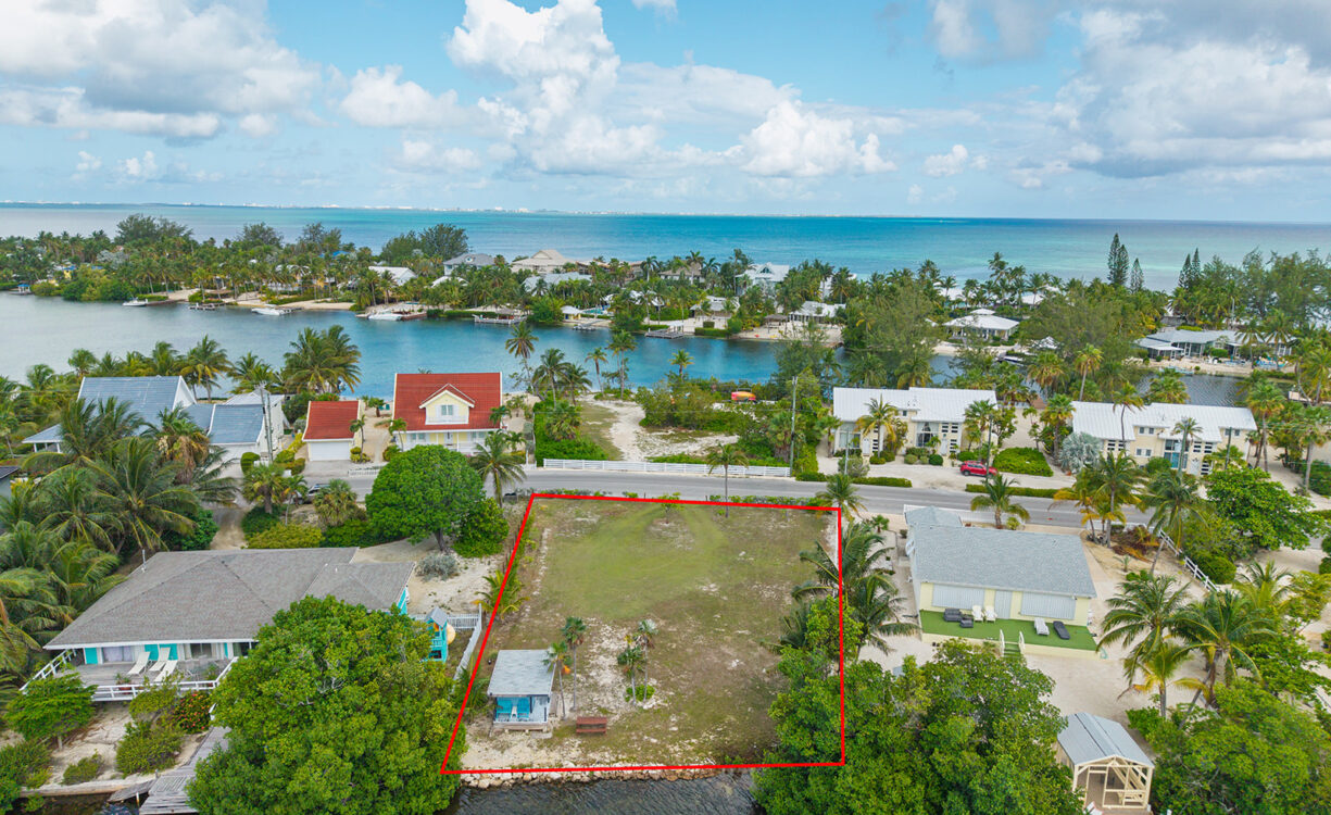 .3147 CANAL FRONT IN RUM POINT